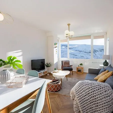 Holidays. Casa Nieve. 6 Personas, 2 Plazas Parking Apartment Sierra Nevada