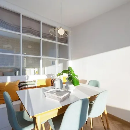 Apartment Holidays. Casa Nieve. 6 Personas, 2 Plazas Parking *